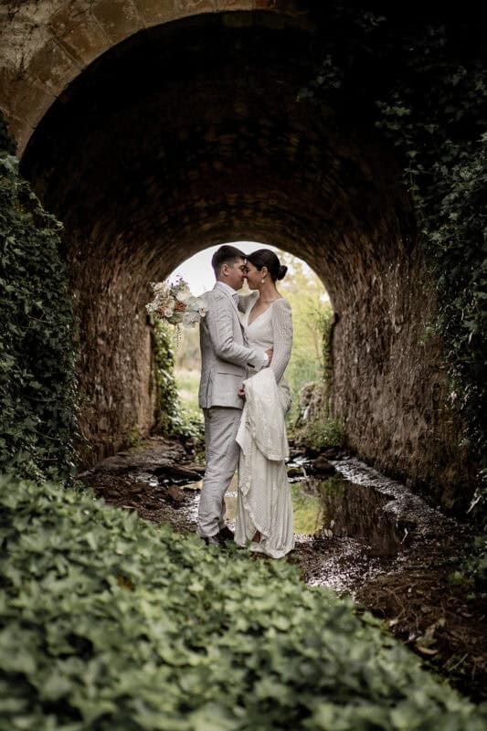 adelaide hills wedding venue inglewood romantic photos
