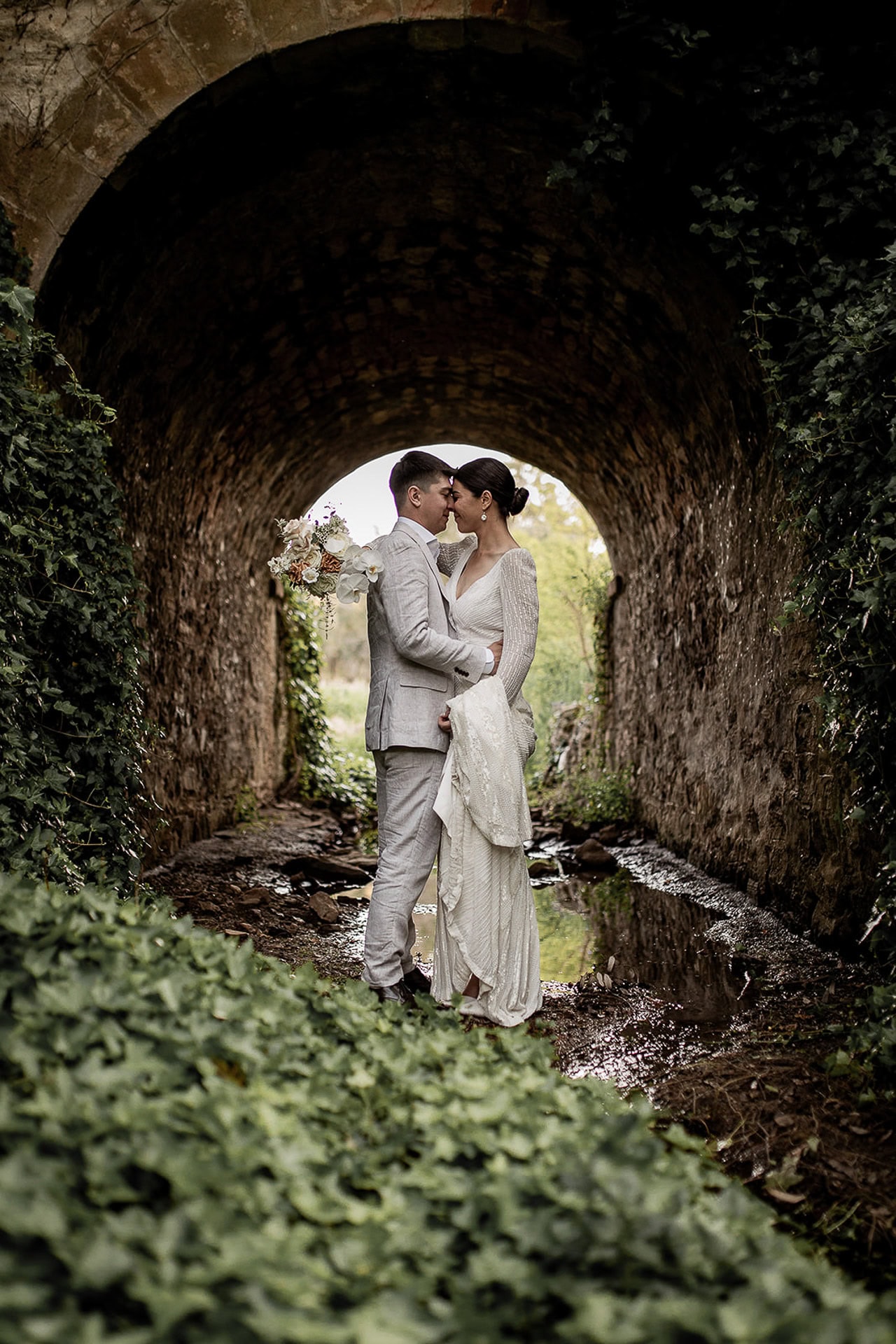 adelaide hills wedding venue inglewood romantic photos